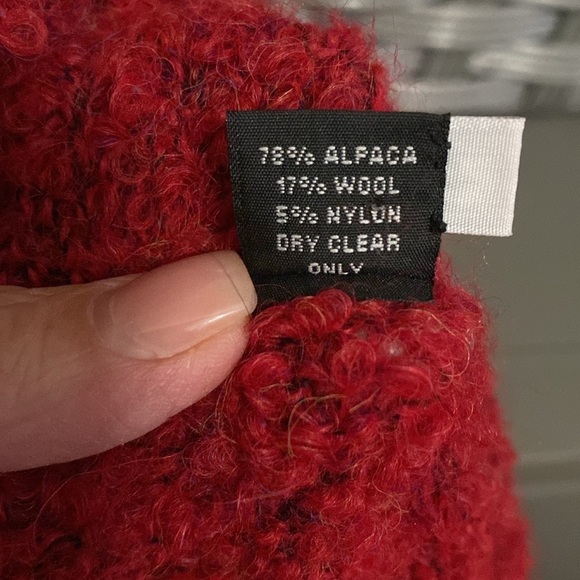 Tabask Womens M Long Alpaca Wool Cardigan Sweater thick knit Buttons Red Pockets - Picture 10 of 10